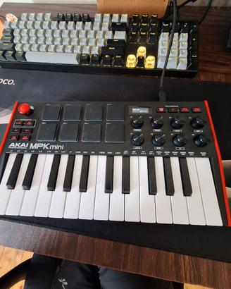 MIDI Controller AKAI MPK Mini