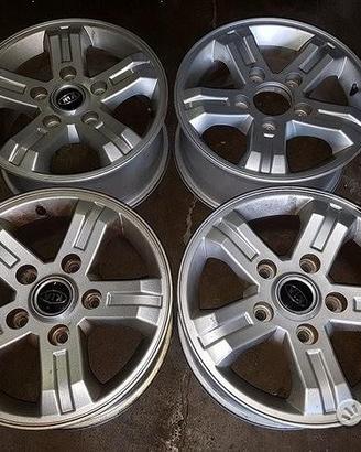 Cerchi In Lega Da 16" Per Kia Sorento