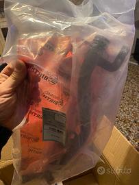 Raccordo acqua Opel Corsa 15 TD
