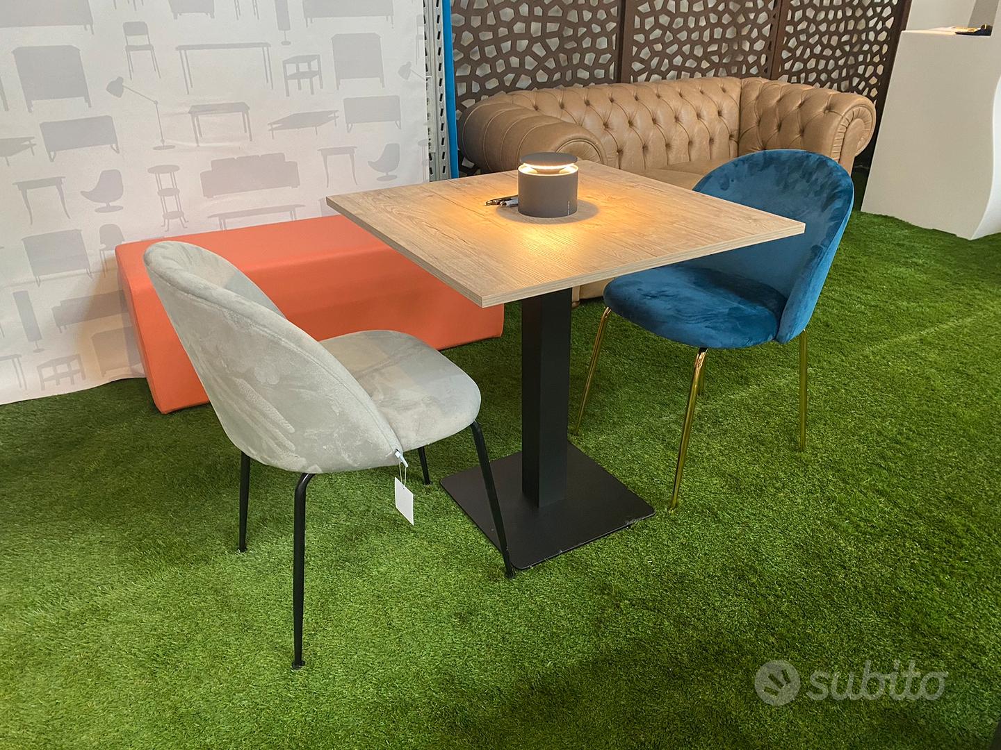 Tavoli e sedie per bar e ristorazione Nuovi Arredamento e