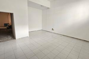 Lanciano centro locale commerciale con magazzino