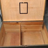 Baule militare della croce rossa