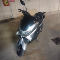 Scooter nmax 125