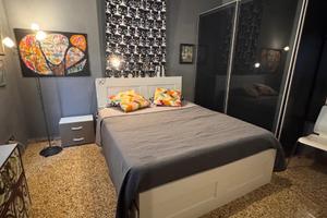 Stanza singola in Navile libera subito