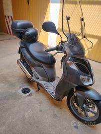 Aprilia sportcity   200cc