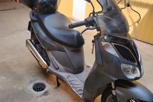 Aprilia sportcity   200cc