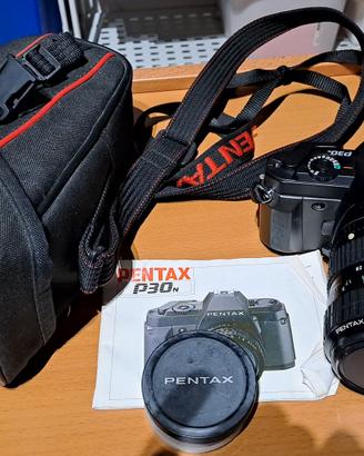 Macchina fotografica analogica Pentax P30N
