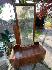 Mobile toilette in legno