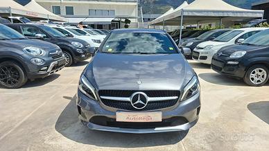 Mercedes-benz A 200 d Premium