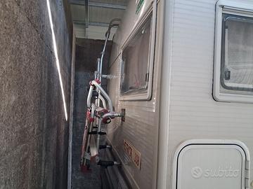 Camper AMERICA 308 pronto a partire