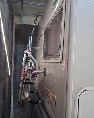 Camper AMERICA 308 pronto a partire