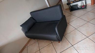 Divano letto clic-clac 2 posti – Come nuovo
