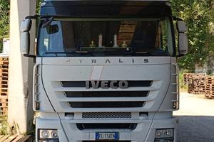 Trattore per semirimorchio Iveco Stralis