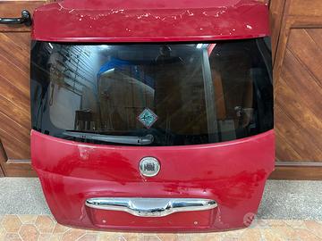 Portello posteriore fiat 500
