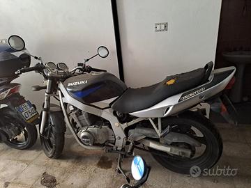 Suzuki GS 500