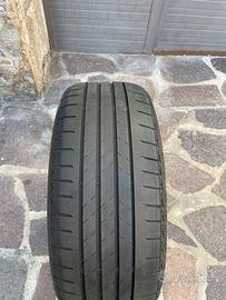 Pneumatici 225/45 R18 BRIDGESTONE