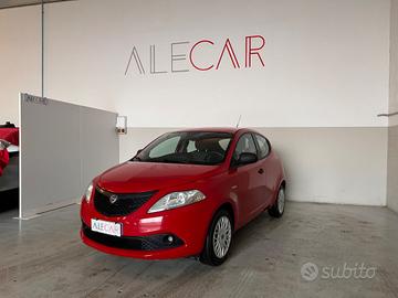 Lancia Ypsilon 1.2 69 CV 5 porte Elefantino Blu