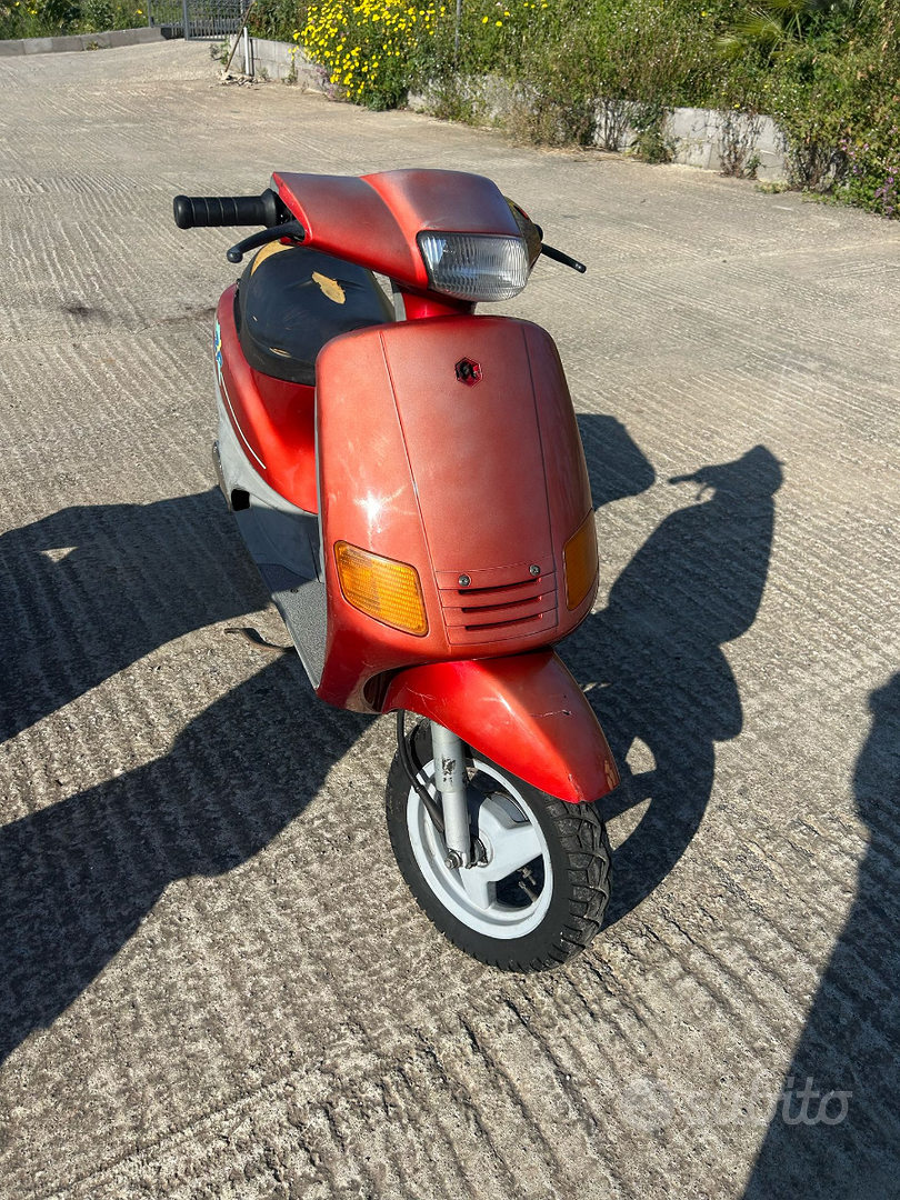 Piaggio Zip Prima serie Moto e Scooter In vendita a Siracusa