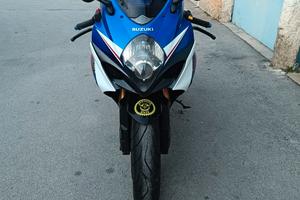 SUZUKI GSXR 1000 K7