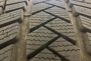 Gomme invernali Vredestein 245/35 R 19