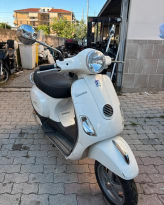 Vespa LX 50cc