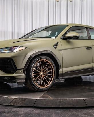 Lamborghini Urus 4.0 Performante NOLEGGIO LUNGO TE
