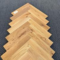 Parquet listello rovere scelta nodata a Savona