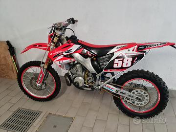 Honda cr/cre 250  2 T Anno 2005