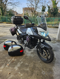 Moto enduro stradale