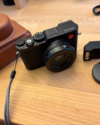 Leica DLux8