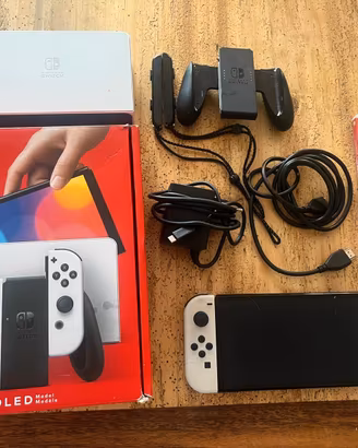 Nintendo Switch Oled Bianca