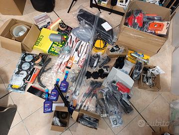 Lotto ricambi e accessorie 