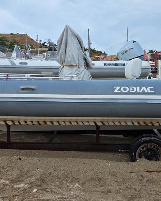 Gommone Zodiac Medline guida senza patente