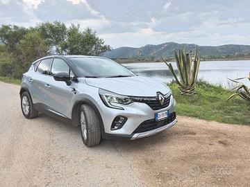 Renault Captur 1.6 E-Tech Plug-In Hybrid Intens – 