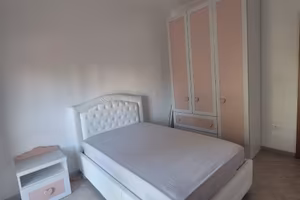 Stanza per studenti vicino alla Casa dello Student