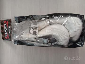 Kimono karatè/guantoni/paraseno kumité 