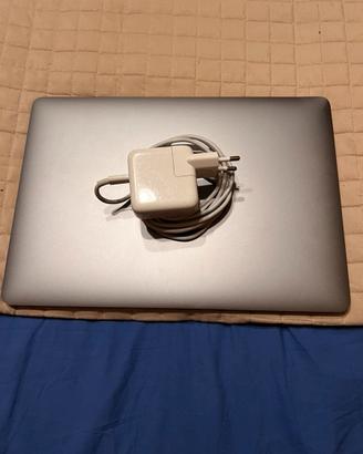 MacBook Pro 13” 2017