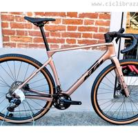 KTM GRAVELATOR PRO 2X - 2026 tg.52