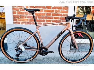 KTM GRAVELATOR PRO 2X - 2026 tg.52