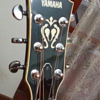 YAMAHA JUMBO acustica