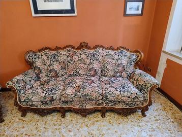 Salotto in noce vintage