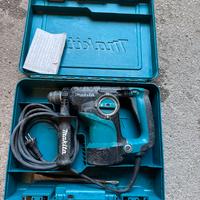 Martello perforatore con filo Makita 800W