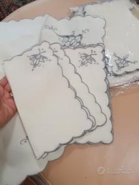 tovaglia da thè con tovaglioli 