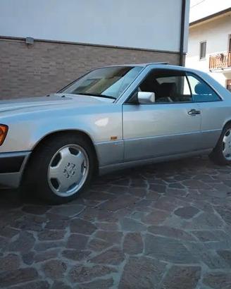 Mercedes 200 CE ASI CRS