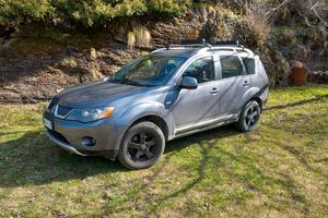 mitsubishi outlander anno 2008