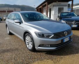 Volkswagen Passat Variant 1.6 TDI 120cv DSG Busine