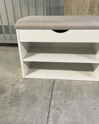 Scarpiera da ingresso con cuscino