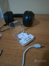 Cuffie padiglione e cuffie bluetooth 