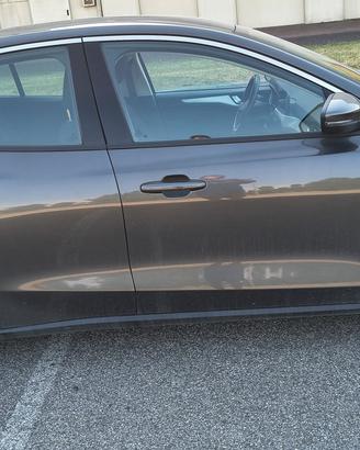 automobile Ford Focus 