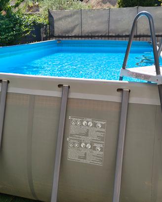 Piscina fuori terra Intex con pompa